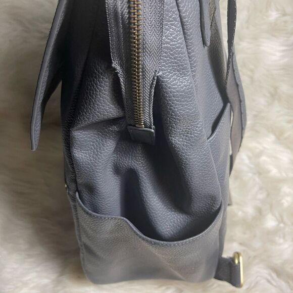 Freshly Picked Diaper Bag convertible backpack Synthetic Gray brass hardwares. - Picture 6 of 15